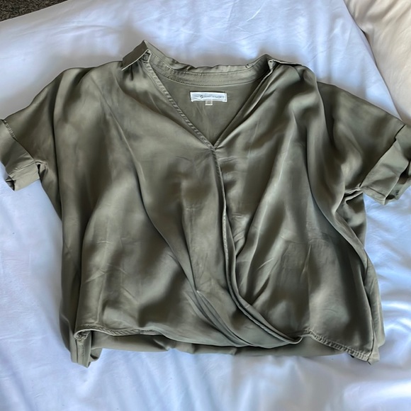 Loft XS green top - Picture 1 of 3